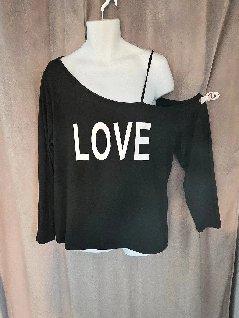 SHEIN LOVE Graphic Long Sleeve Top Black Size 3XL
